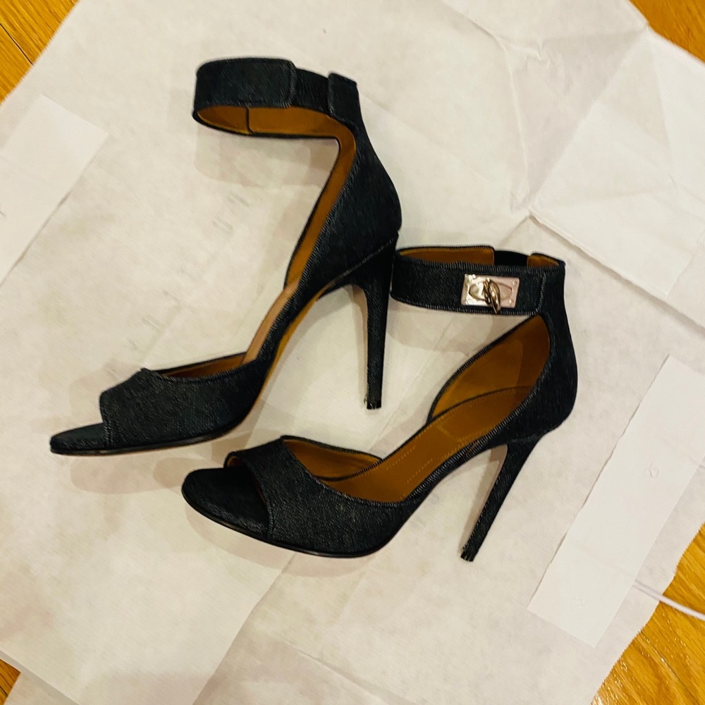 Givenchy jean heels